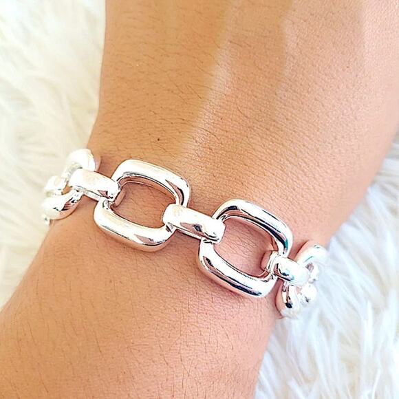 Chain Link Sterling Silver Bracelet - Picture 4 of 8